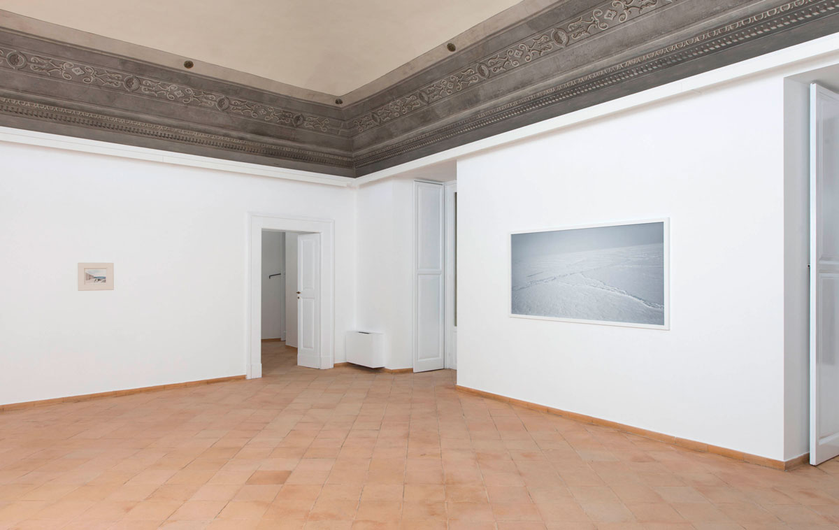 Orizzonti Vistamare galleria PescaraMimmo Jodice Armin
			Linke Darren Almond Mario Air Bethan Huws Man Ray Linda Fregni
			Nagler Luigi Ghirri Mario Giacomelli 1
